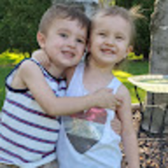 Meet your Posher, Brooke - Picture 1 of 1